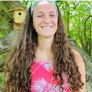 Meet your Posher, Francesca